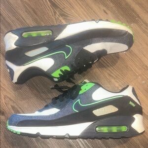 Nike Air Max 90 scream green